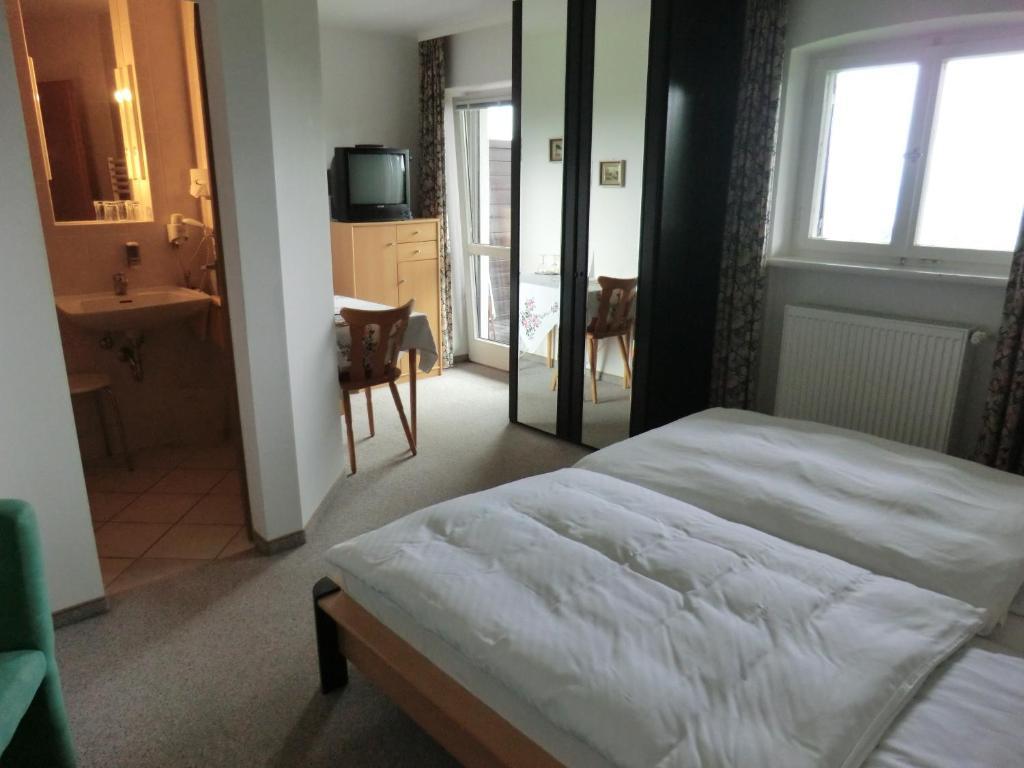 Hotel Garni Rottaler Hof Bad Griesbach  Værelse billede